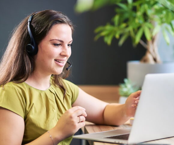 Student taking part in a virtual meeting,