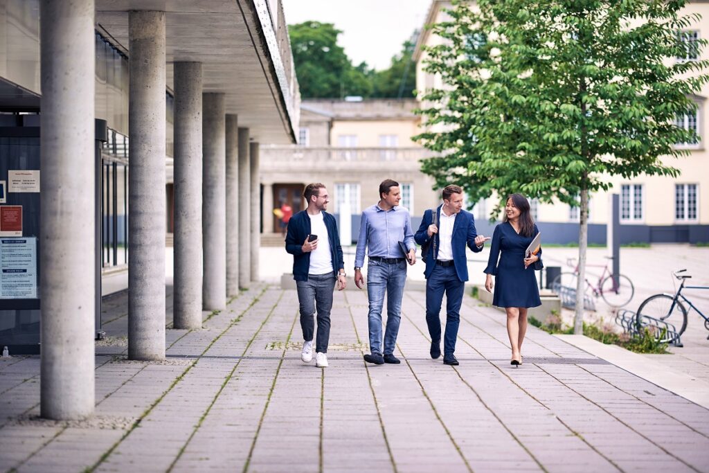 HHL Pt MBA Students Walking Across Campus Leipzig K