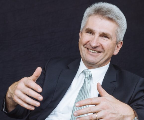 Podiumsdiskussion mit Prof. Dr. Andreas Pinkwart in Köln.