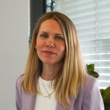 Portrait of Annegret Pimishofer, Program Consultant at HHL for the Master in Entrepreneurship