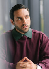 Portrait von Jose Martinez