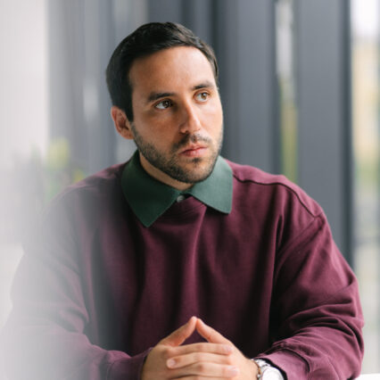 Portrait von Jose Martinez